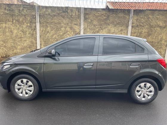 CHEVROLET ONIX 1.0 MPFI LT 8V FLEX 4P MANUAL CHEVROLET ONIX 1.0 MPFI LT 8V FLEX 4P MANUAL